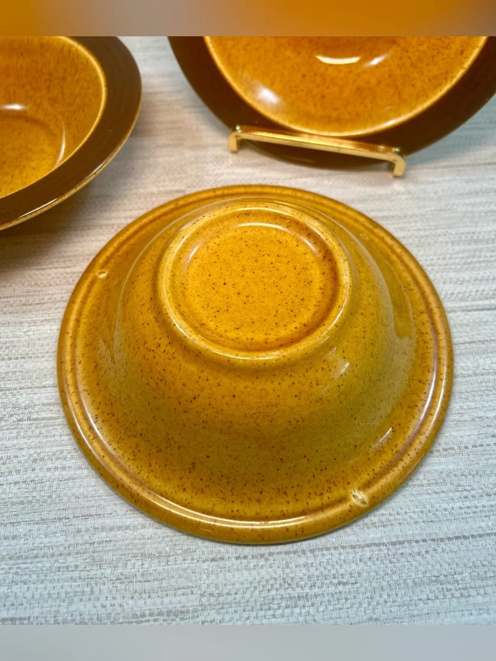 Vintage 1970s Stoneware Bowls Set of 3 Harvest Gold Brown Speckled MCM